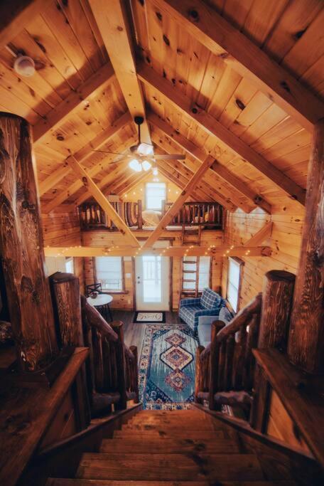 Charming Lakeview Cabin Near Geneva-On-The-Lake! Ashtabula Dış mekan fotoğraf